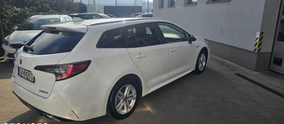 Suzuki Swace cena 126590 przebieg: 2600, rok produkcji 2023 z Gdynia małe 211